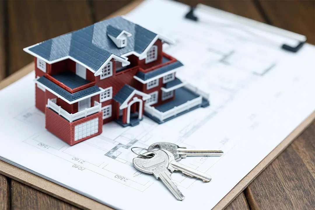 Por-qué-Invertir-en-una-Inmobiliaria-1080-x720