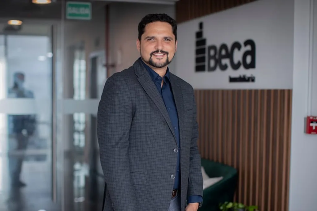 Juan Ernesto Zúñiga, fundador de BECA Inmobiliaria, en la entrevista de El Comercio
